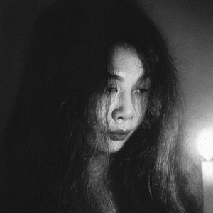 thumbnail of Luna